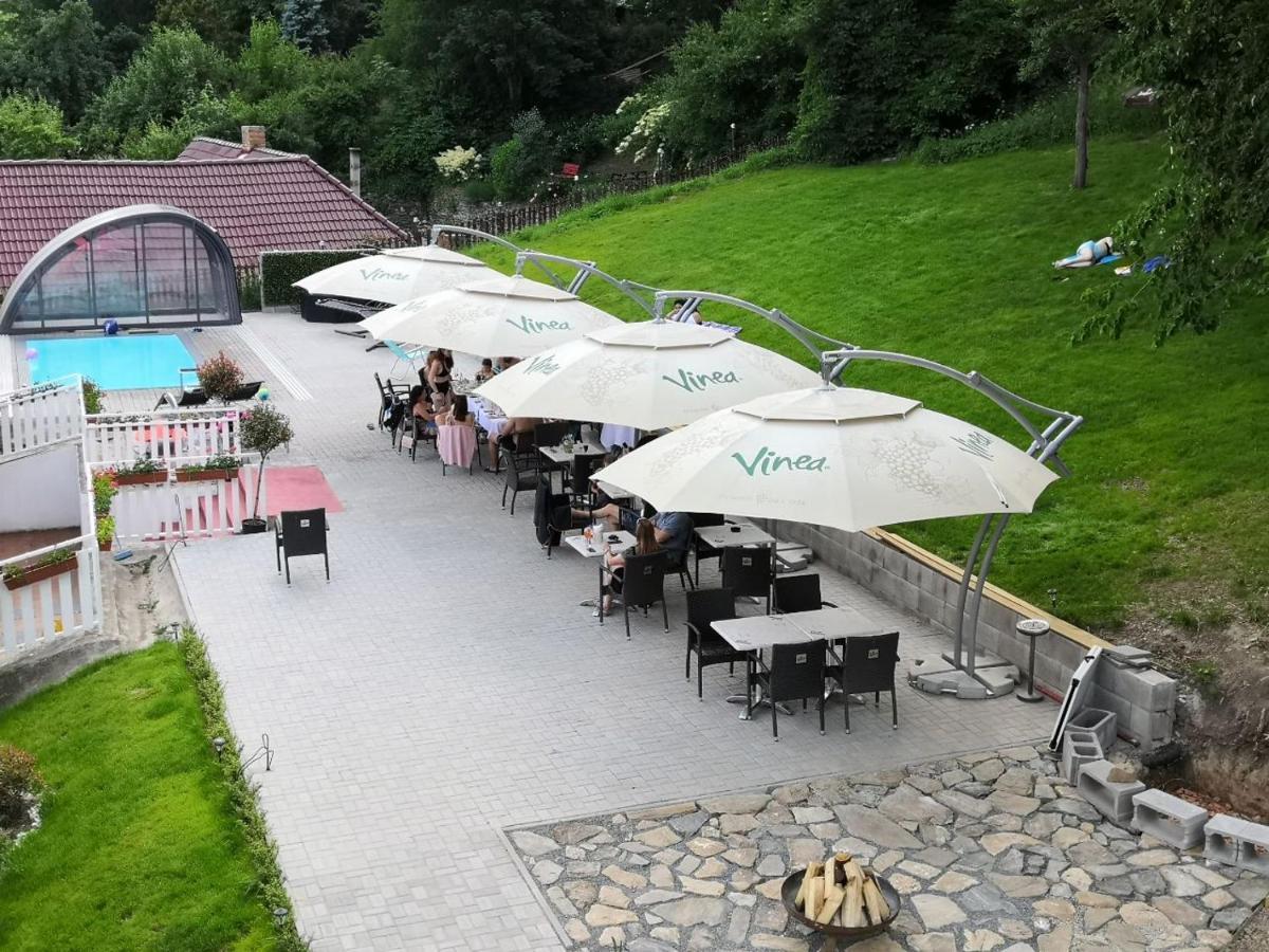 UniqHotel Česky Šternberk Exteriér fotografie