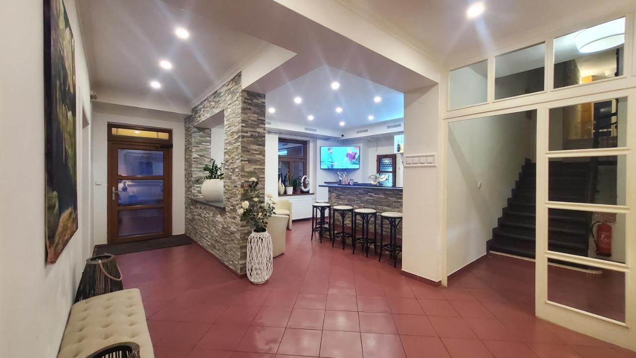 UniqHotel Česky Šternberk Exteriér fotografie