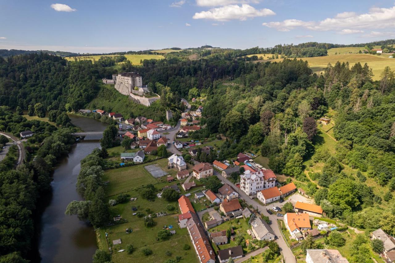 UniqHotel Česky Šternberk Exteriér fotografie