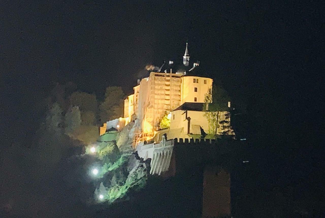 UniqHotel Česky Šternberk Exteriér fotografie